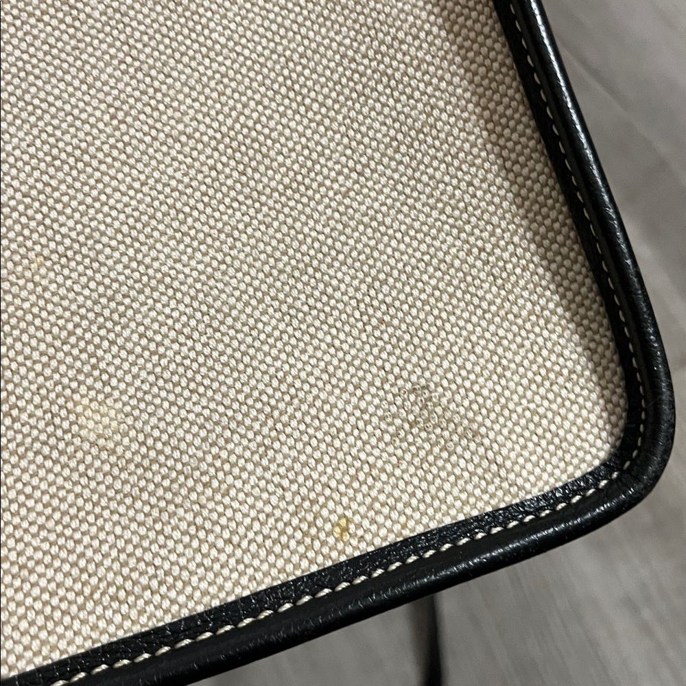 Modus Rio Brianna Crossbody Bag - Picture 11 of 14